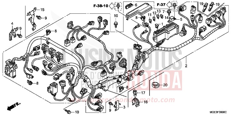 FAISCEAU DES FILS de VFR1200F DCT CANDY PROMINENCE RED (R342) 2010